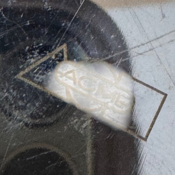 Vintage Acme Art Deco Compact Mirror With Geometric Design & Dual Mirrors - Picture 4 of 5